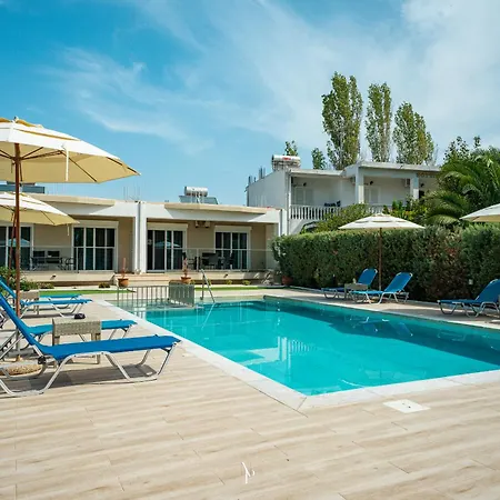 Appartement Nancy's Budget With Pool & Jacuzzi By 