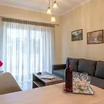 Apartment Nancy's Budget With Pool & Jacuzzi By 
