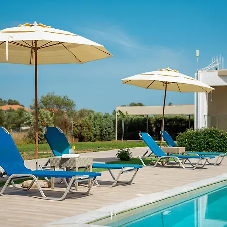 Lejlighed Nancy's Budget With Pool & Jacuzzi By 